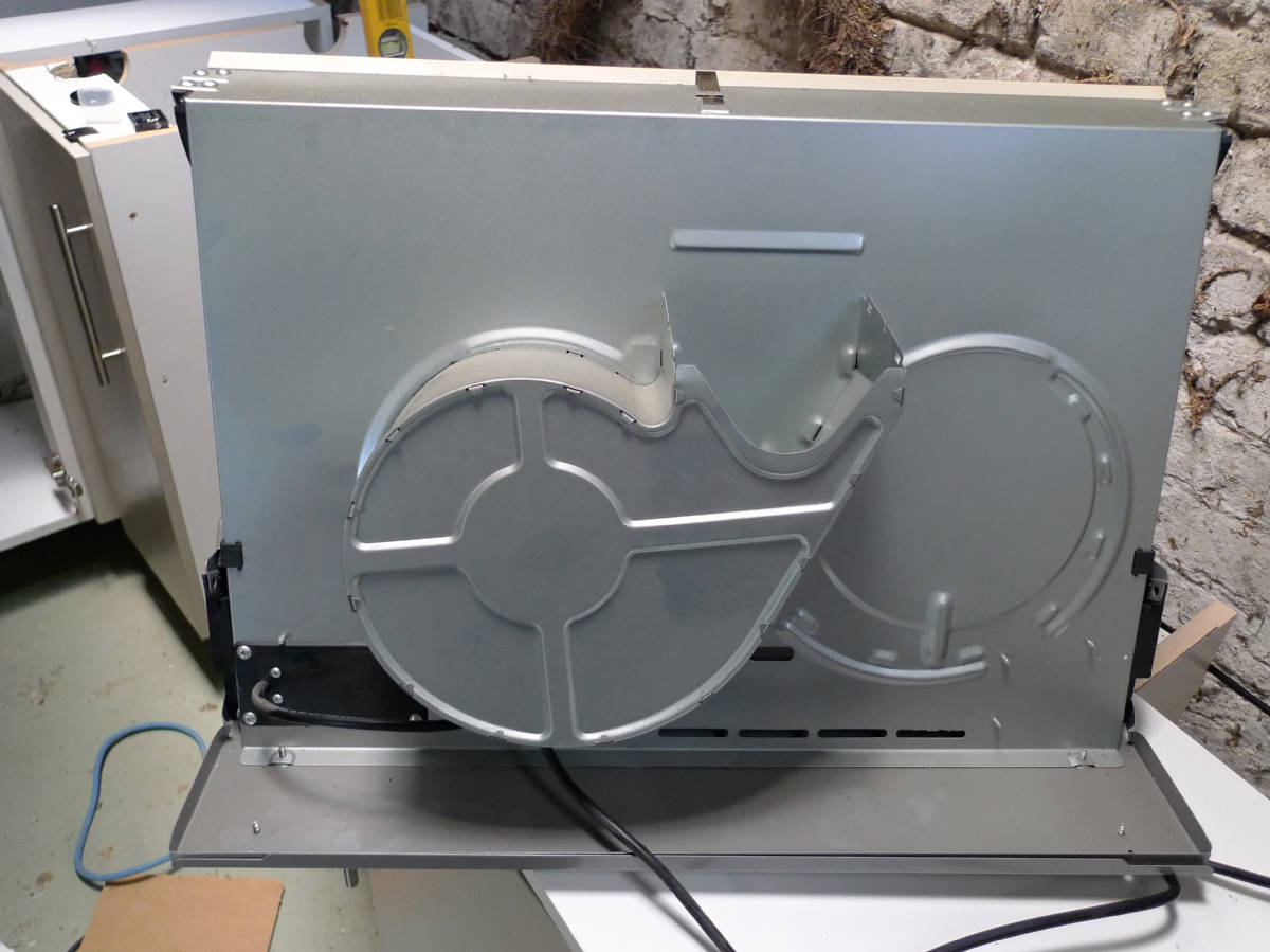 Lamona HJA2230 integrated kitchen extractor unit